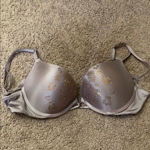 Victoria Secrets bombshell bra